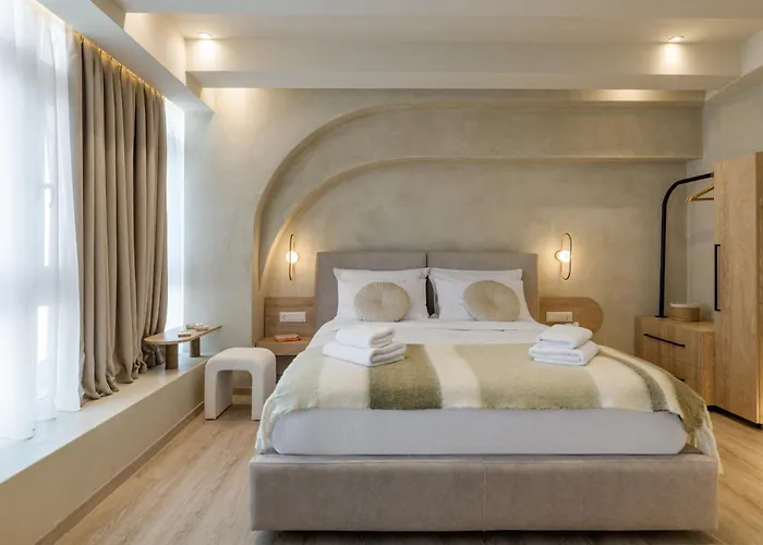 Minimalist Oasis In Athens
